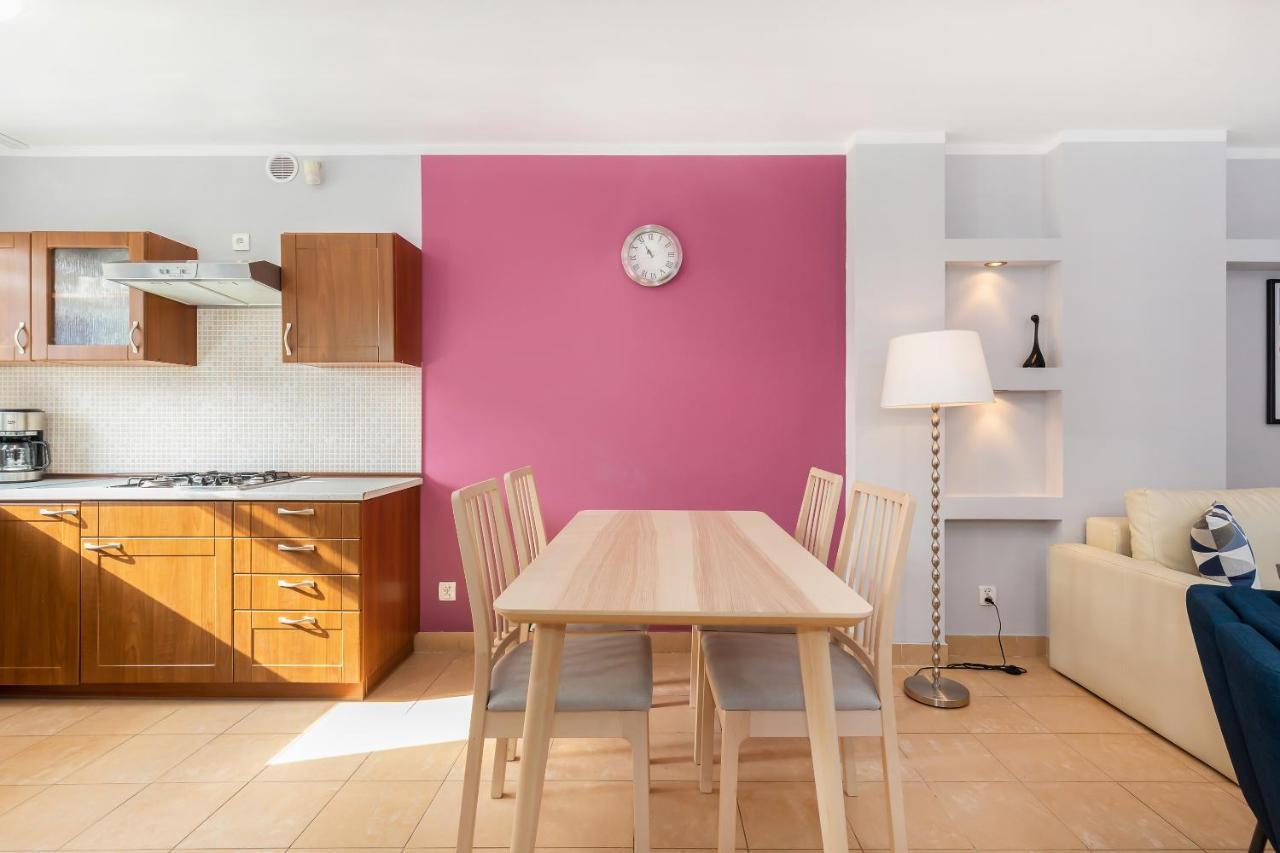 Oscar Apartment Ревал Екстериор снимка